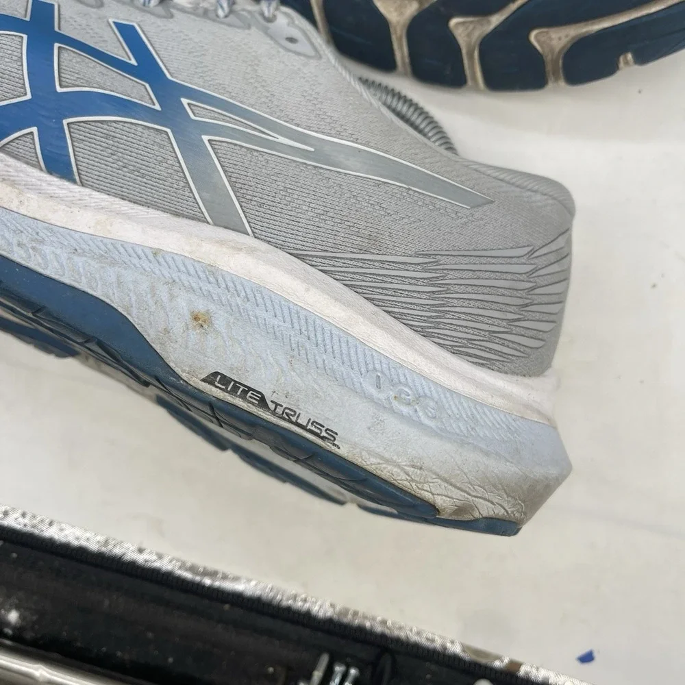 Asics shop confidence